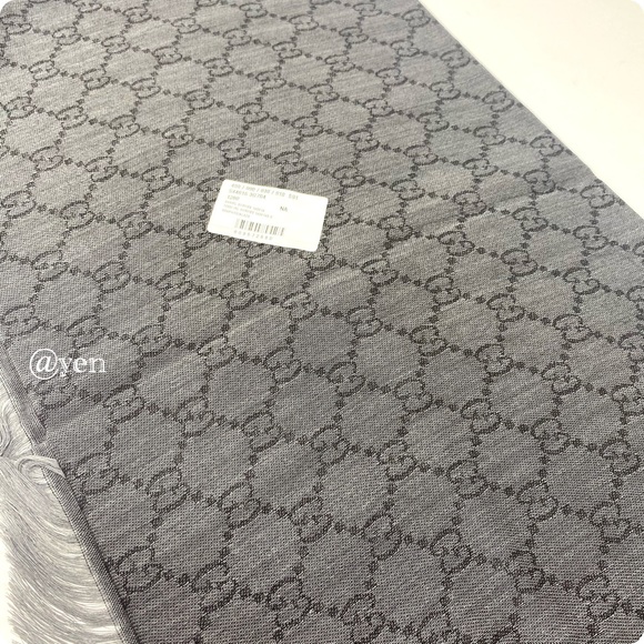 Gucci grey scialle servee scarf - Picture 6 of 13
